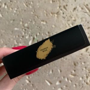 Fenty Beauty Killawatt Trophy Wife Highlighter NEW